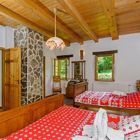 House Sobol Prázdninový dům Kuzelj